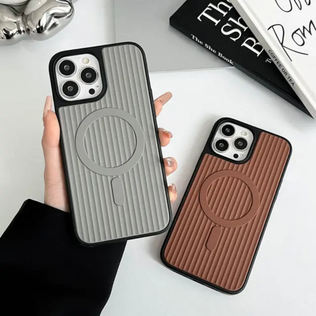 Rugged MagSafe Case with Textured Grip – Stylish Dual-Color Design Mobicases