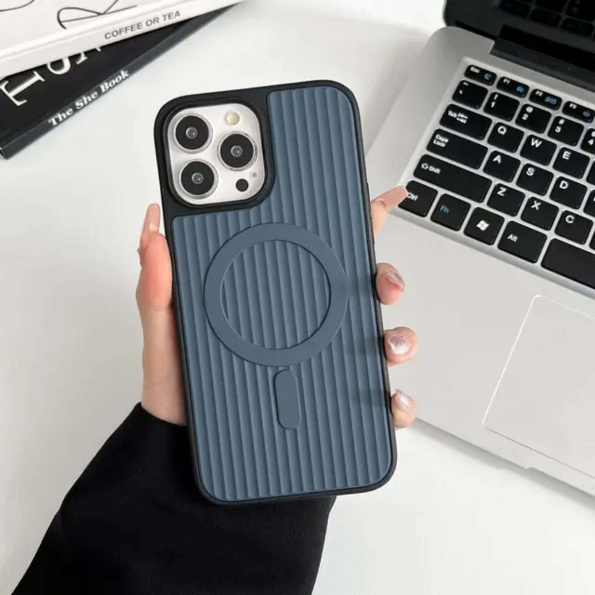 Rugged MagSafe Case with Textured Grip – Stylish Dual-Color Design Mobicases